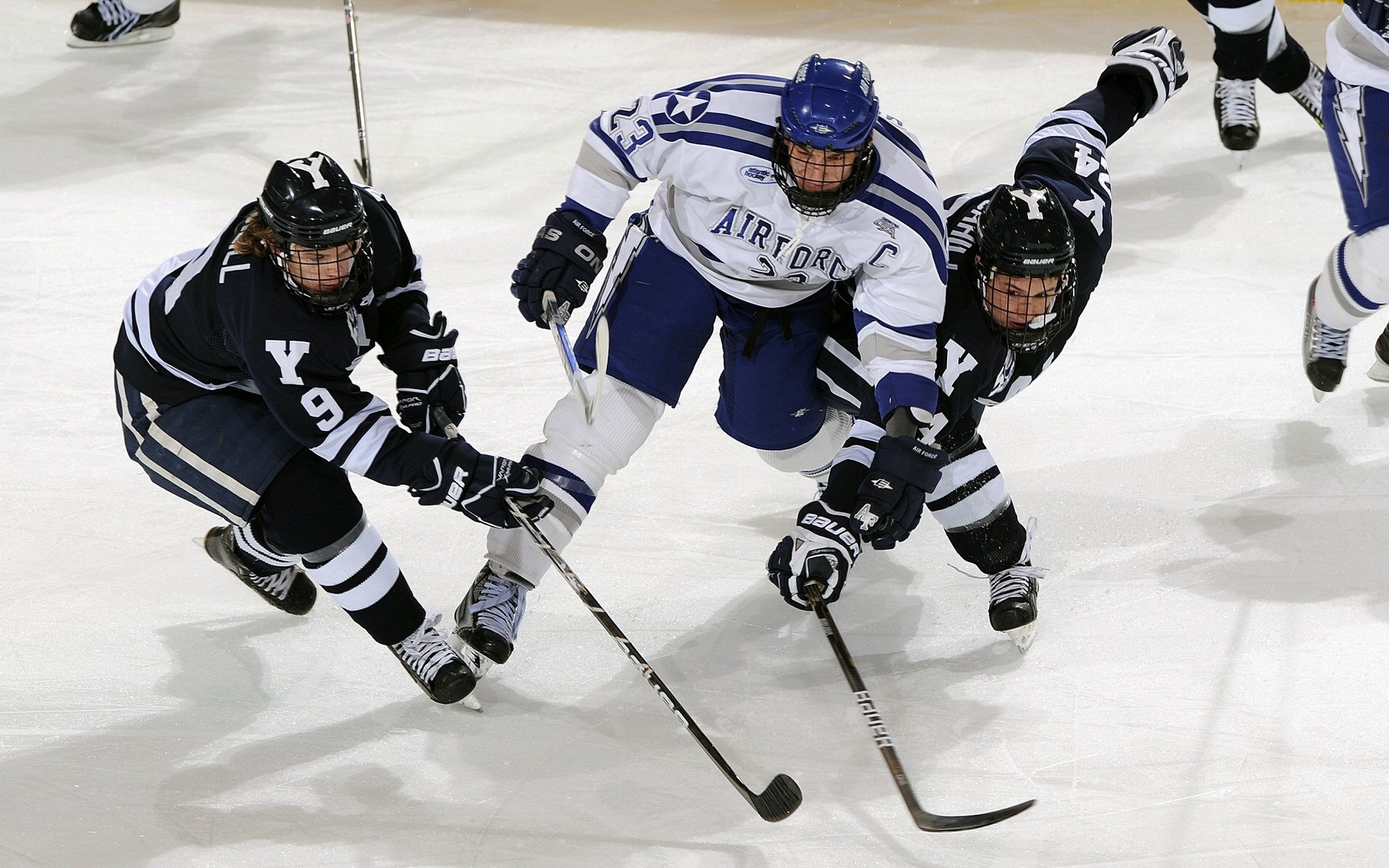 姆巴佩接管世界排名争夺战，法国风暴冲垮拉齐奥防线